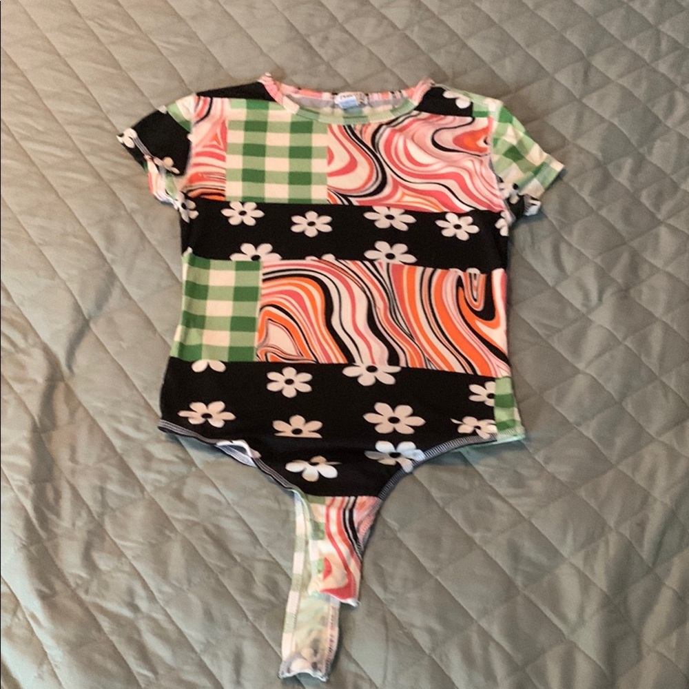 Rue21 Multicolor Patterned Top